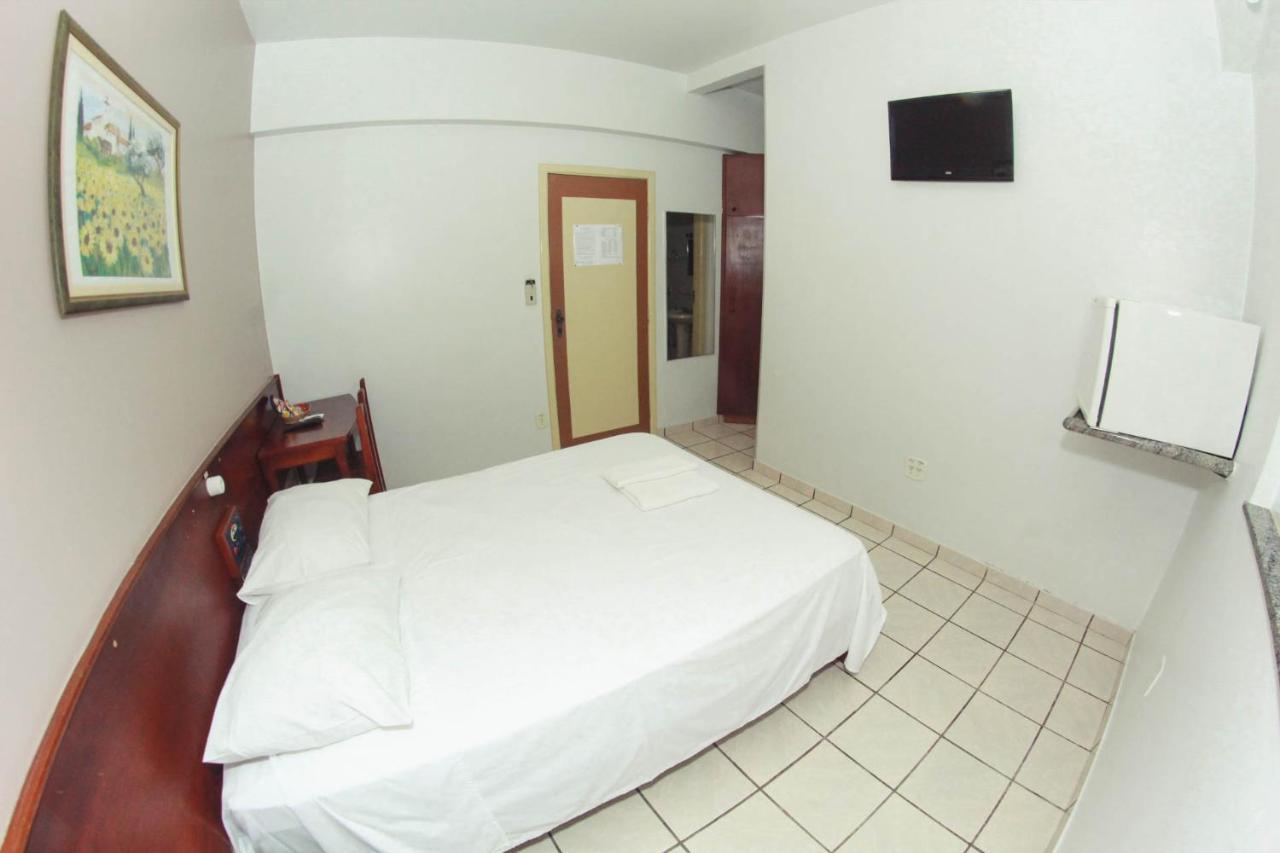 Alpha Ville Hotel Assis Exterior photo