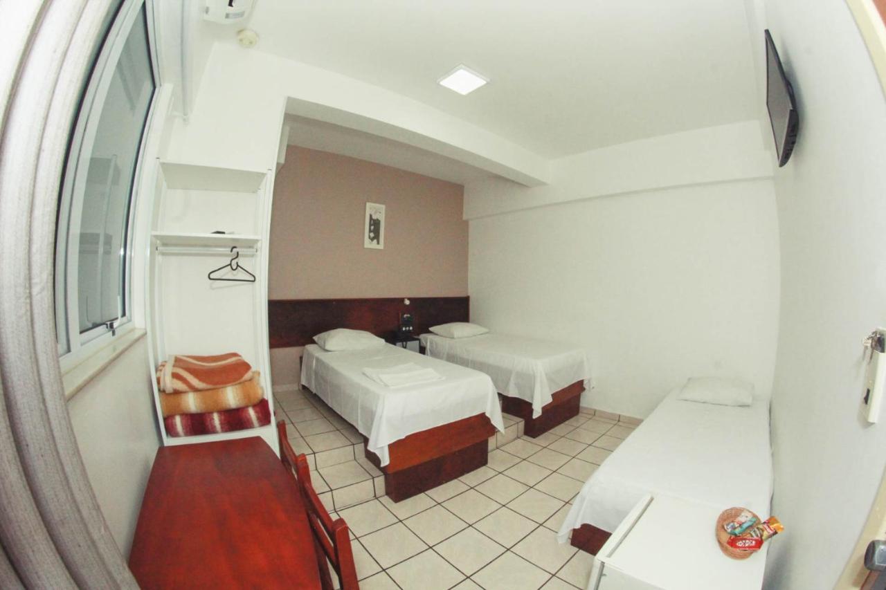 Alpha Ville Hotel Assis Exterior photo