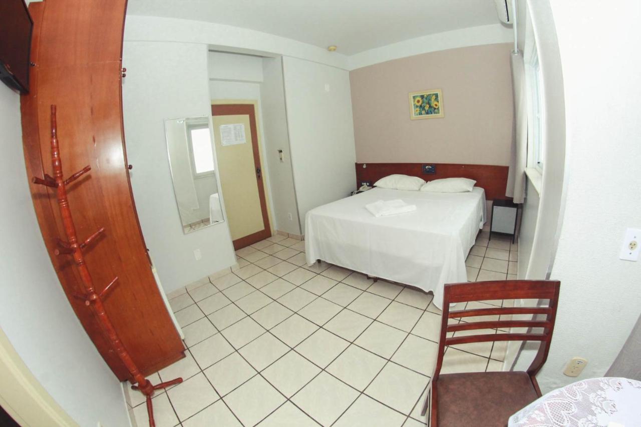 Alpha Ville Hotel Assis Exterior photo